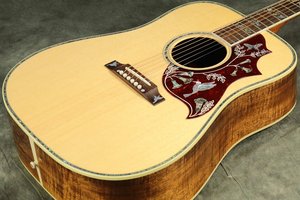 ナチュラルフィニッシュ、フィギャド・コアSIDE/BACKの限定ハミングバード！豪華な装飾、エングレイブ、パーツなど芸術性をも感じさせる素晴らしいモデル！