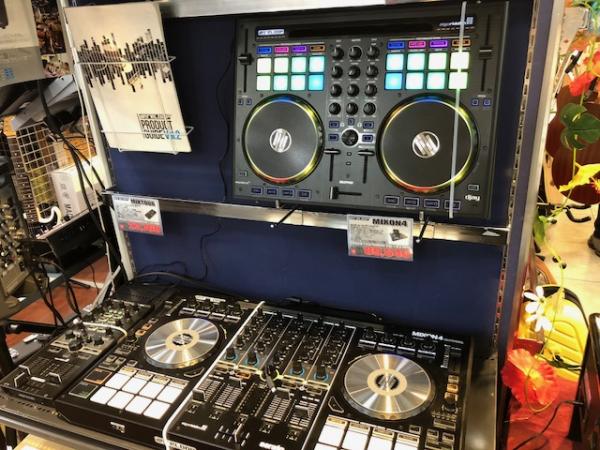 Djコントローラー Reloop 展示 Iphoneで早速試してみてください 石橋楽器 立川店 ブログ