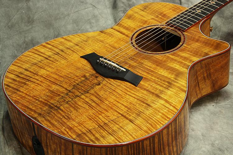 Taylor オールハワイアンコア単板　ミントコンディション