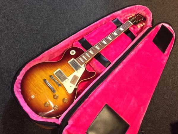 新品Gibson Custom Shop 1959Les Paulに純正セミハードケース ...