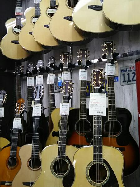 YAMAHAのオススメ中古アコースティックギターをご紹介!! – イシバシ楽器スタッフブログ