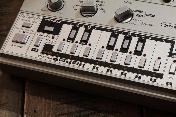 Roland TB-303、在庫ございます！ | イシバシ楽器スタッフブログ