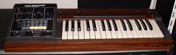 石橋楽器店／懐かしのキーボード