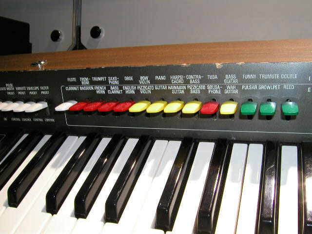 YAMAHA 初代シンセサイザー SY-1【ビンテージ】【希少】【動作品】 YAMAHA SY-1 (1975) - YouTube