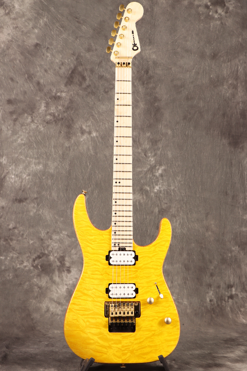 Pro-Mod DK24 HH FR M Mahogany with Quilt Maple Maple Fingerboard Dark Amber エレガンスとハイパフォーマンスの完璧な融合！ Charvel人気モデルが再入荷！