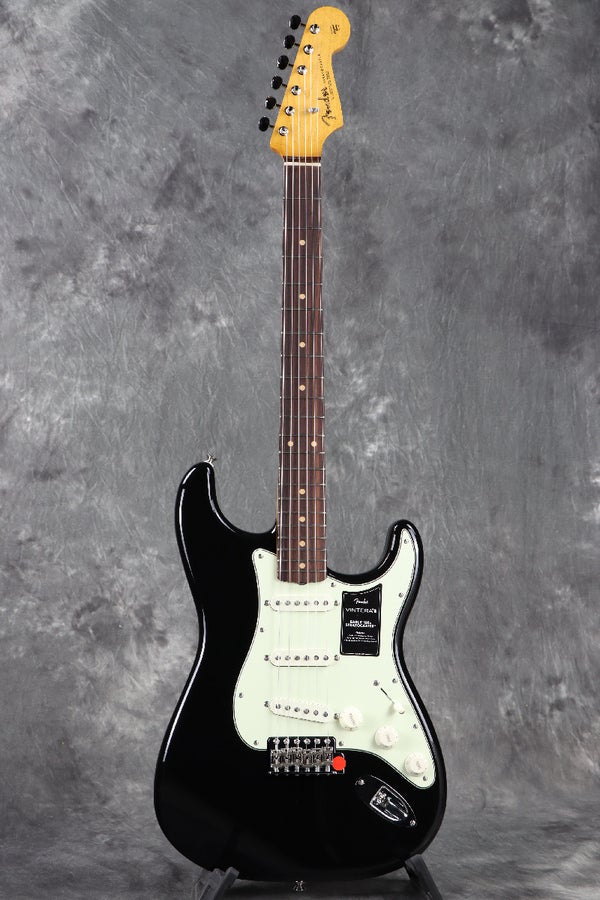Vintera III Early '60s Stratocaster Black これぞ王道！オーセンティックな60sスタイルのストラトキャスター！ 話題のFender新製品”Vintera III”シリーズ！