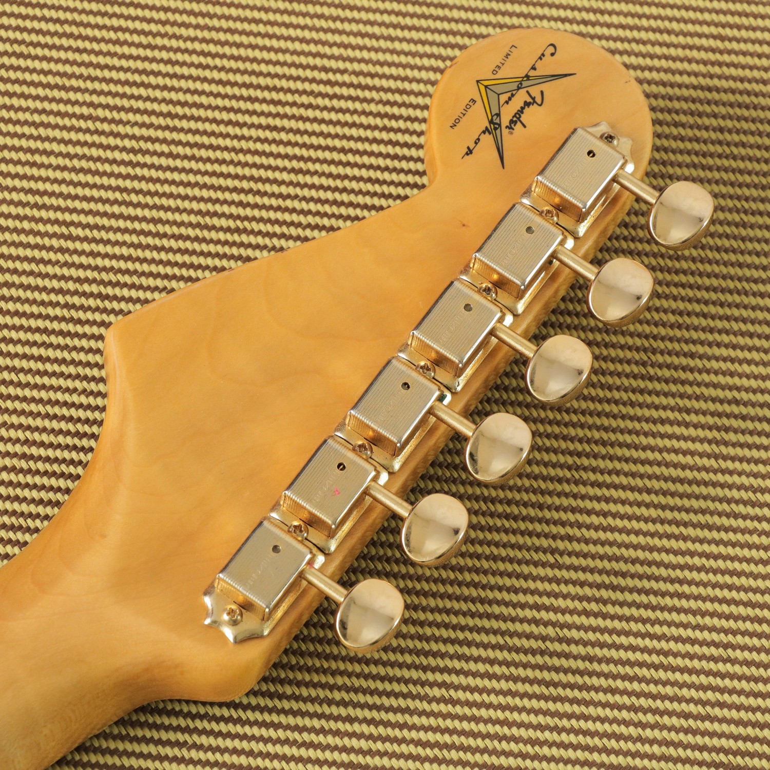 Fender Custom Shop / Limited Edition 1954 Stratocaster Gold