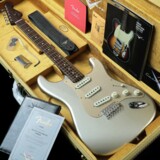 Fender Custom Shop / Limited Edition 1957 Stratocaster Rosewood Neck Deluxe Closet Classic Aged Inca SilverS/N CZ580378ۡڸοŹ