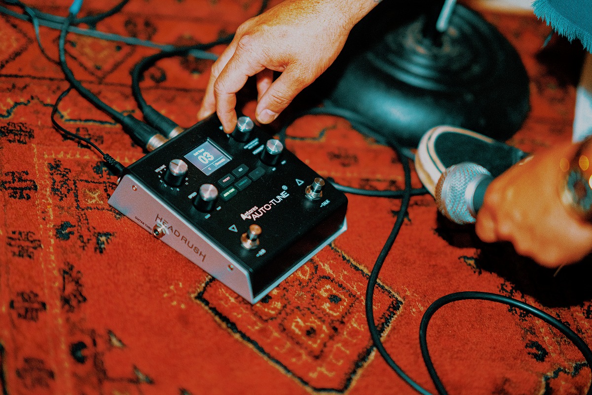 HEAD RUSH VX5 Antares AUTO-TUNE エフェクター Headrush VX5 Vocal Effects Pedal with Antares AutoTune