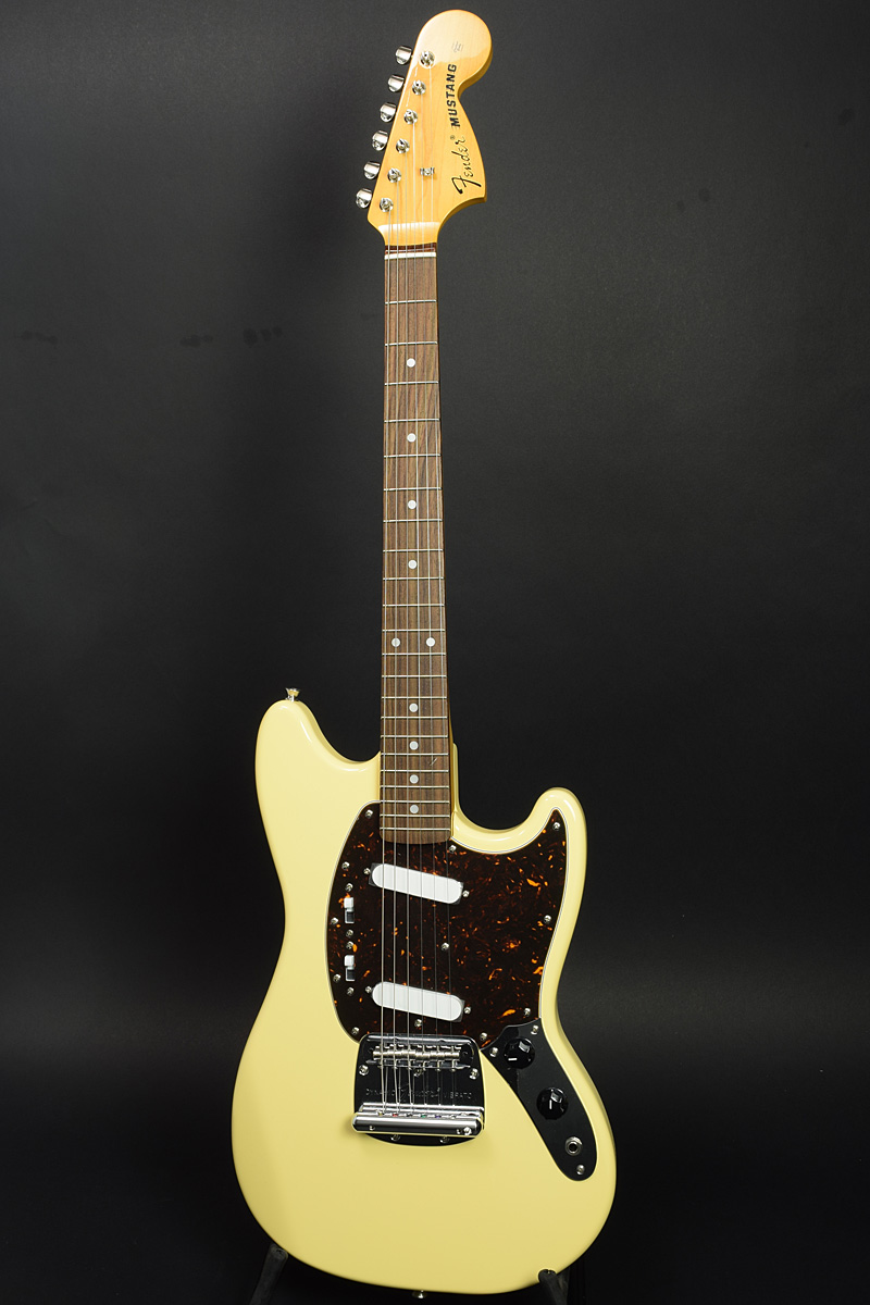 Fender フェンダー / Japan Exclusive Classic 70s Mustang