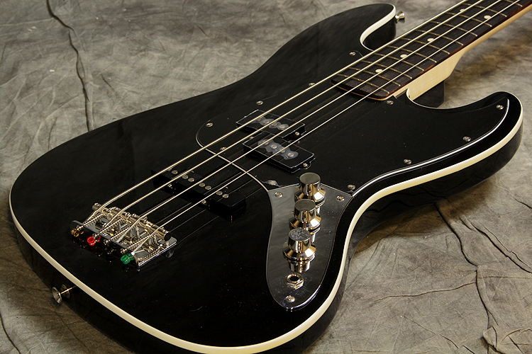 Fender / Japan Exclusive Aerodyne Jazz Bass Black フェンダー エレキベース【新品特価】