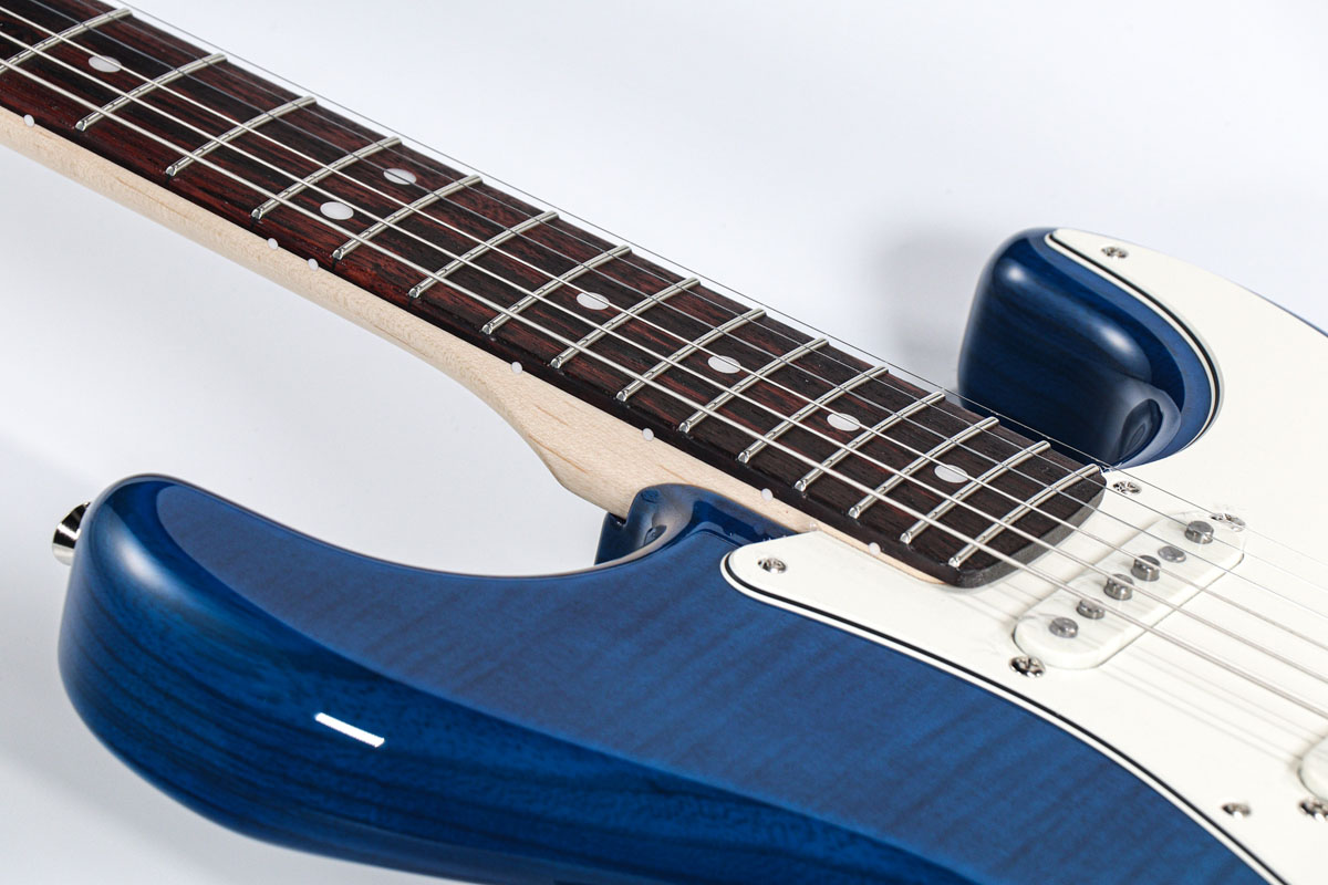 【新品】フェンダー　マイク Fender、Mike McCready Stratocasterの検索結果【楽器検索