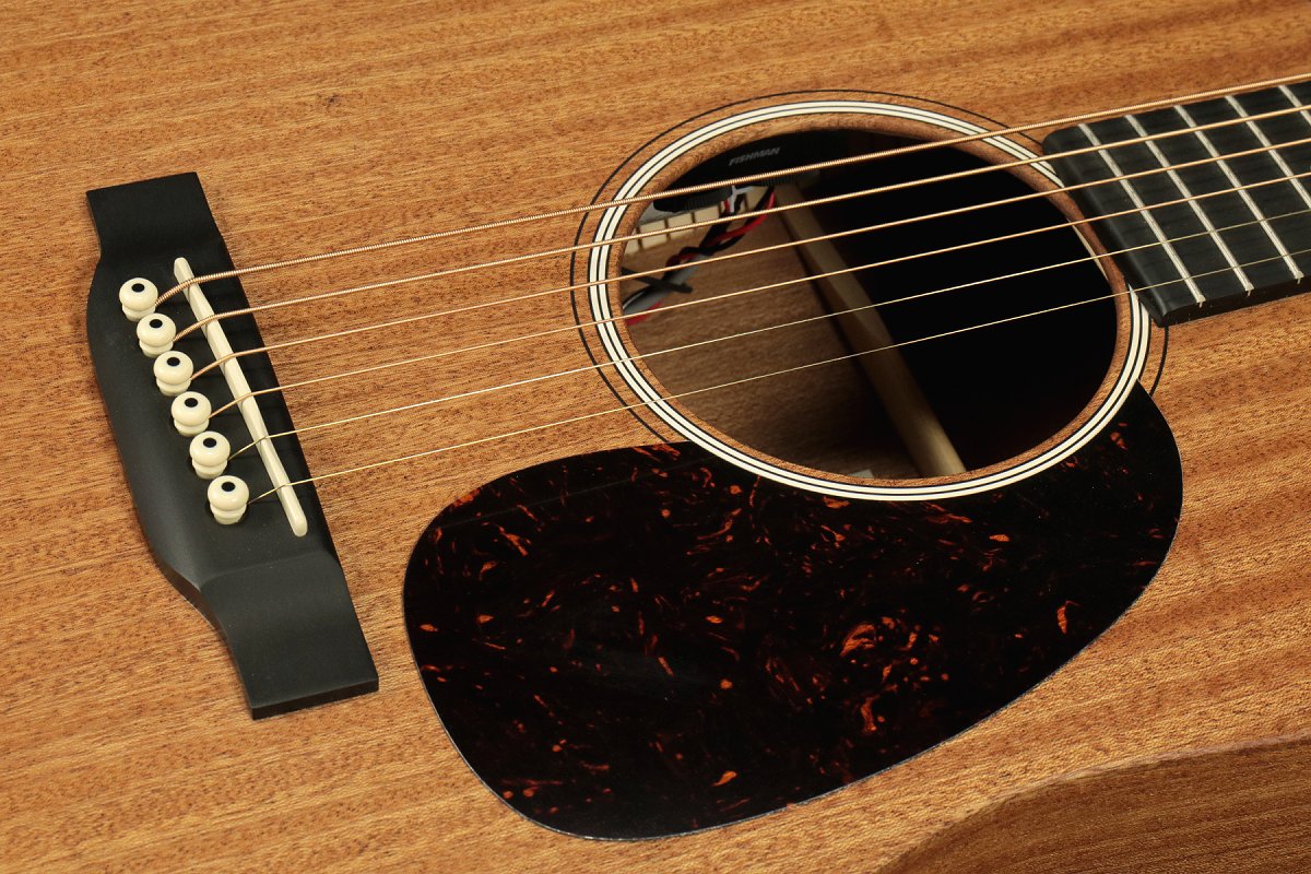 Martin / Dreadnought Junior 2E SAPELE (DJR2ESAPELE