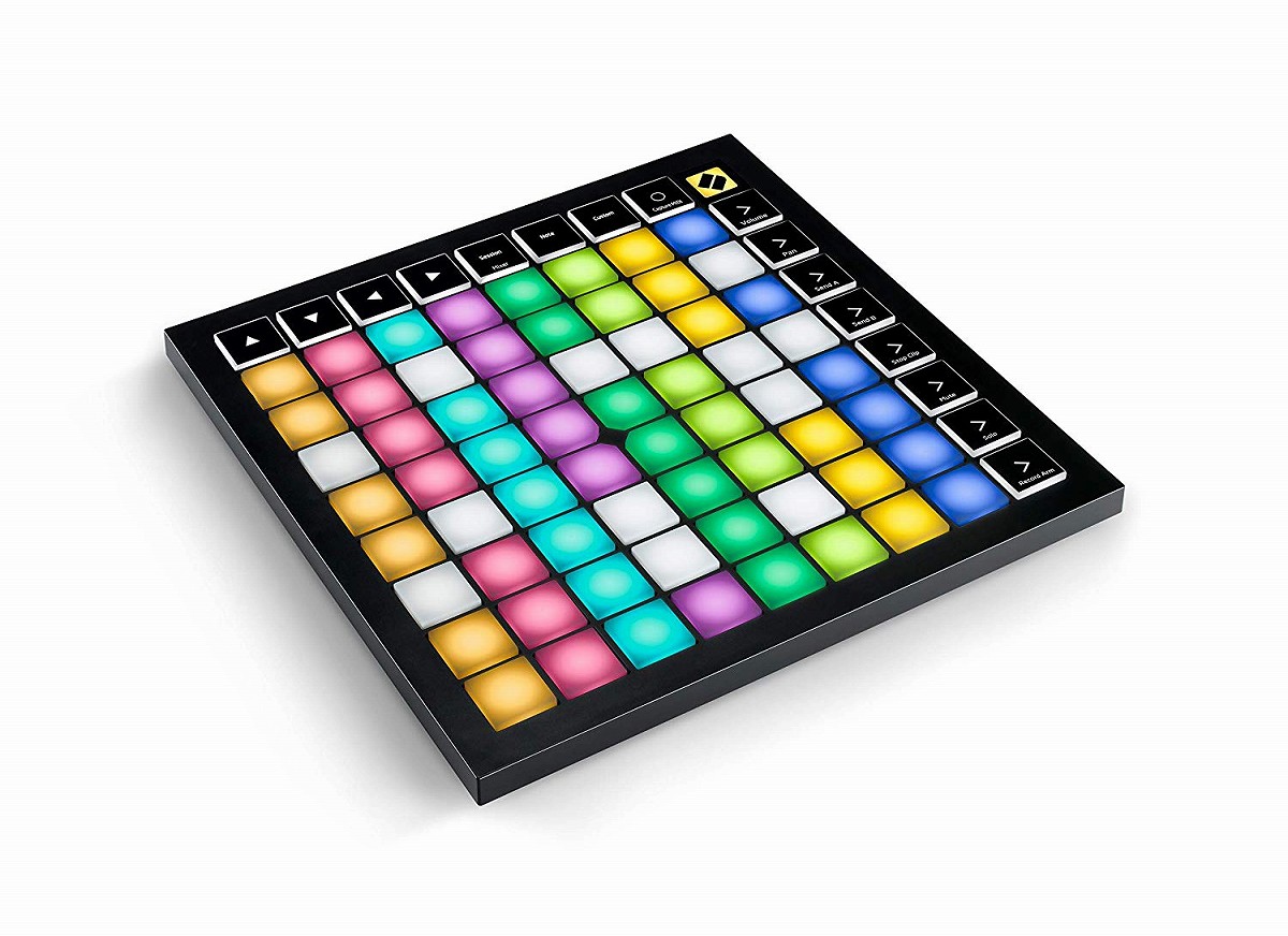 Novation ノベーション / Launch Pad X MIDIグリッド