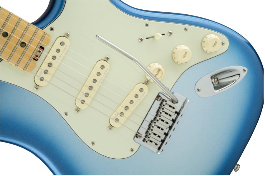 Fender USA / American Elite Stratocaster Maple Fingerboard