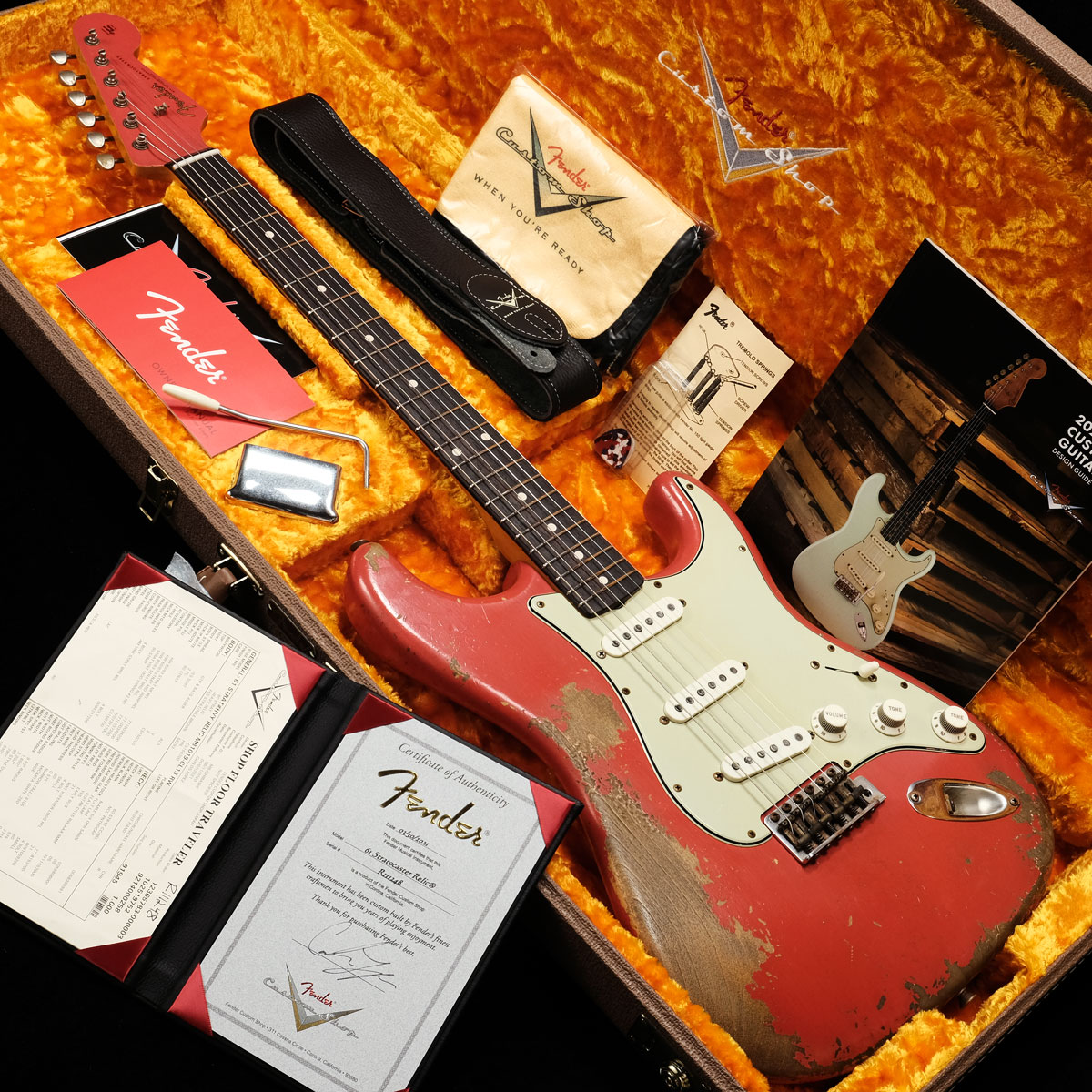 FRISCO 赤ストラト Fender USA Stratocaster International Color Series / Morocco