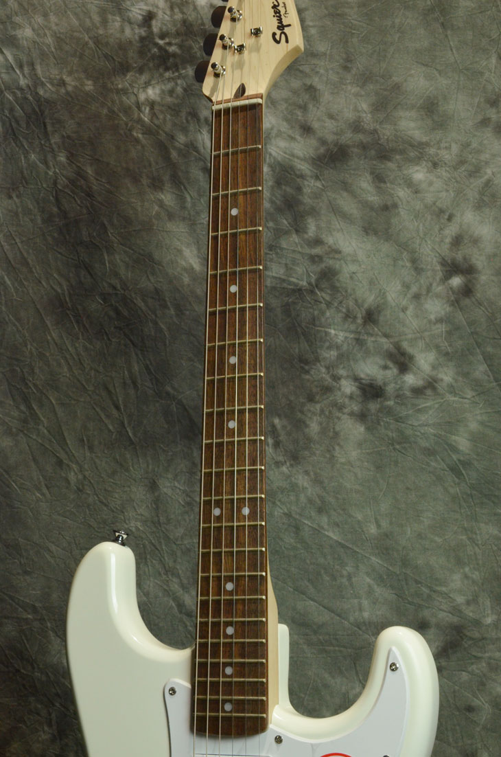 Squier by Fender / Bullet Stratocaster with Tremolo Arctic
