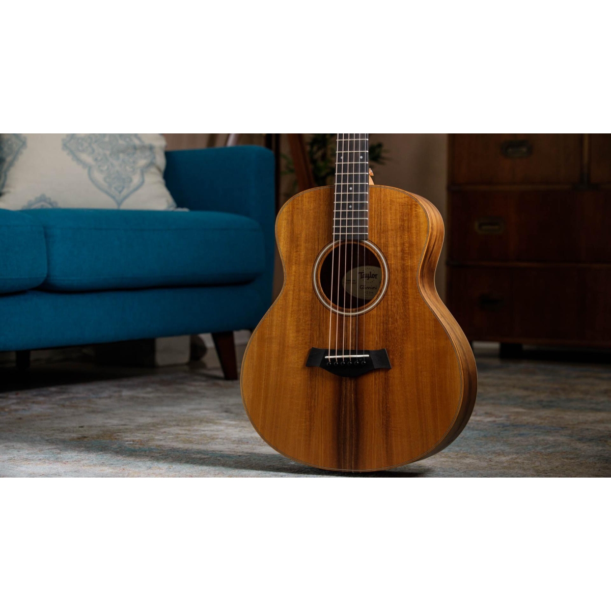 Taylor GS Mini-e Koa　超美品　テイラー　ES-Bピックアップ GS Mini-e Koa レイヤード・コア アコースティック