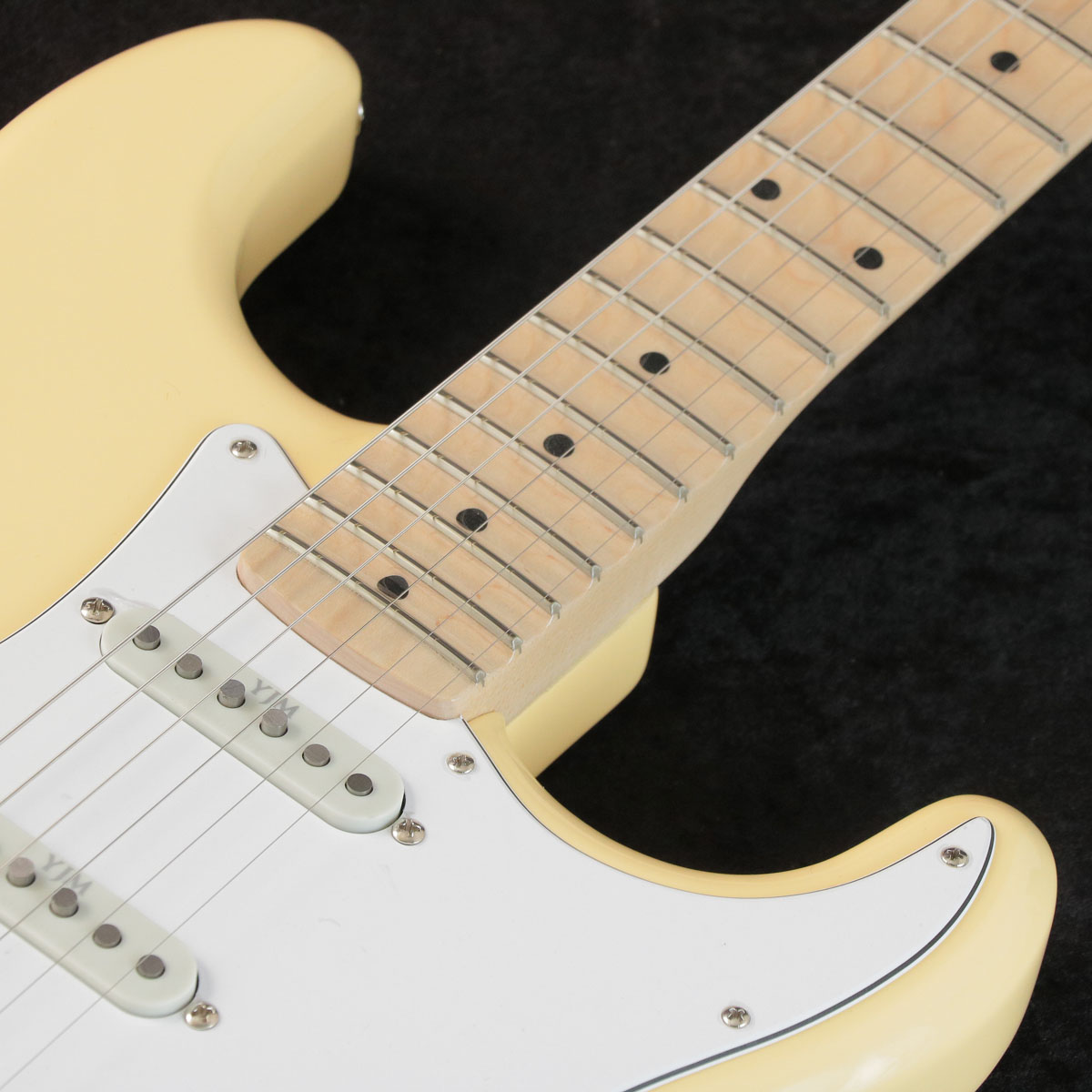【日本製】 USA Fender / Vintage Stratocaster Signature Malmsteen Yngwie ギター