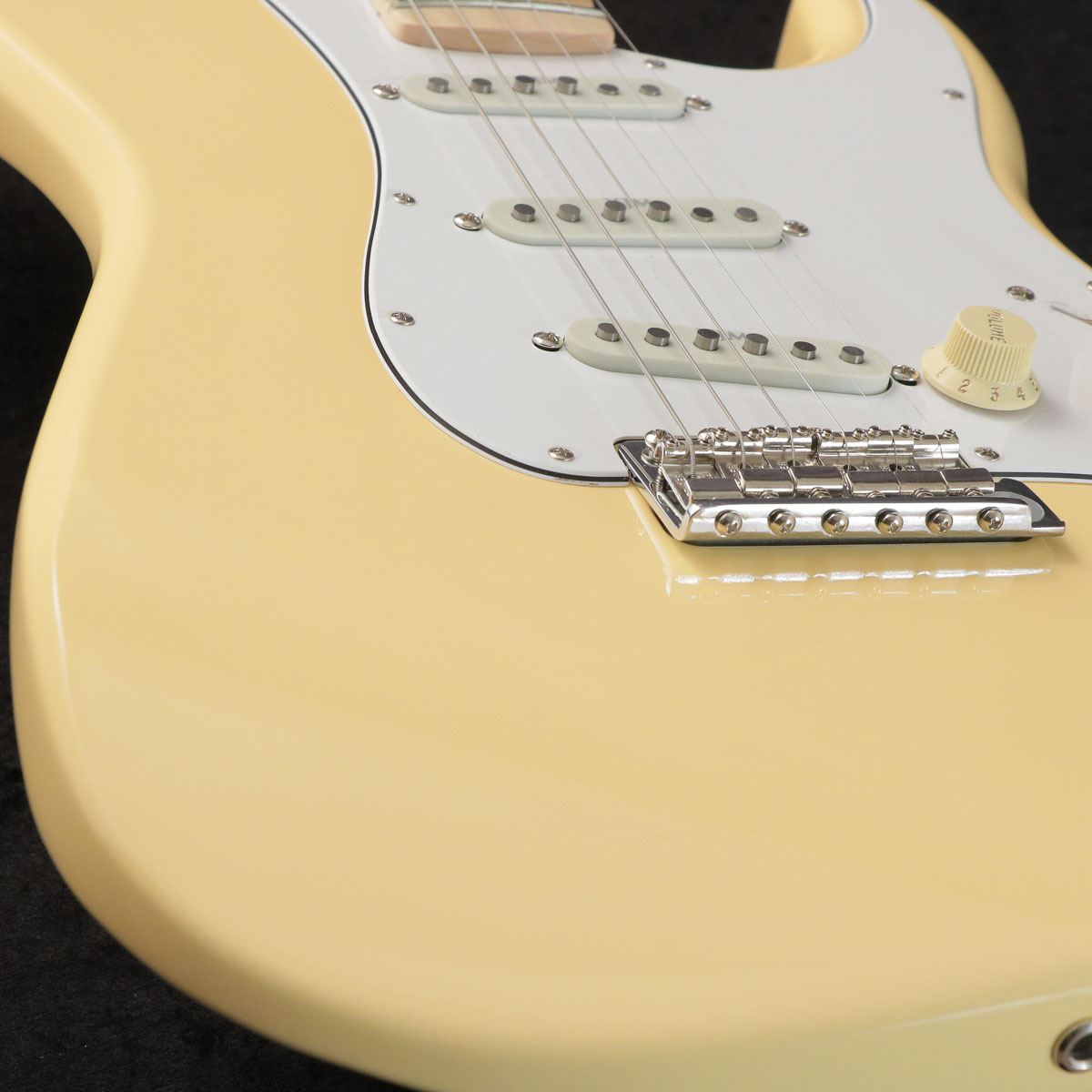 イングヴェイモデルUSA 際立つ個性と王者の風格！Fender USA/Yngwie Malmsteen Strat