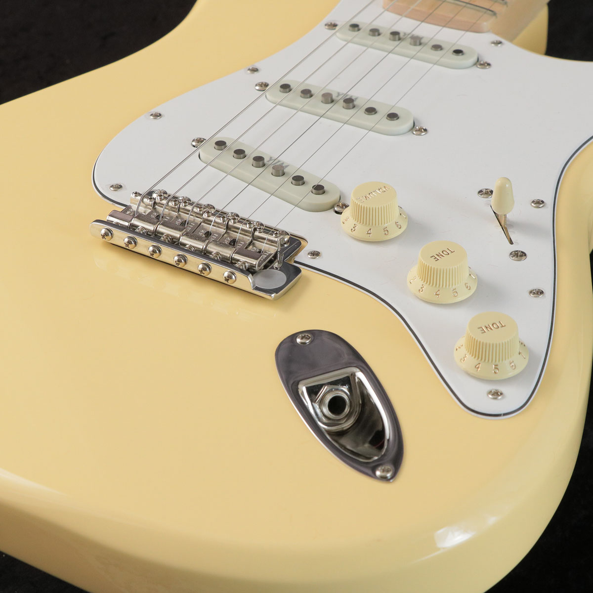 Fender USA Yngwie Malmsteen Stratocaster (Vintage White