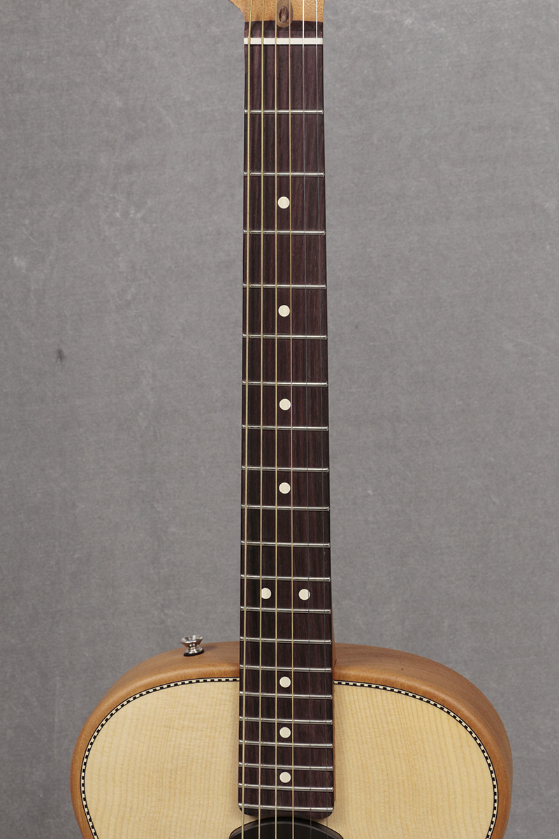 経年美品 オベーションタイプ 薄型ボディー 2wayピックアップ付エレアコ 中古】Ovation / Celebrity Deluxe CC257 Honey Burst 【S/N