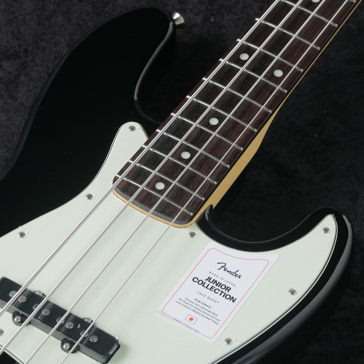 【最終売り尽くし】Compact Bass ジャズベースタイプ　ショートスケール Amazon.co.jp: Fender ショートスケールベース Made in Japan