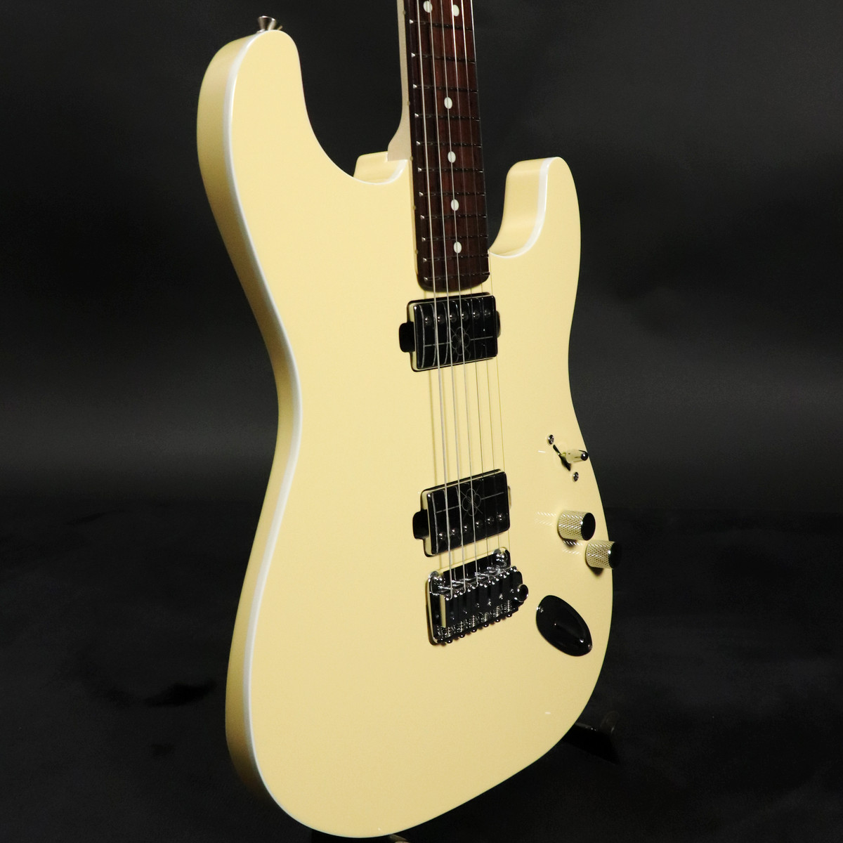 Fender / Mami Stratocaster Omochi Rosewood Fingerboard