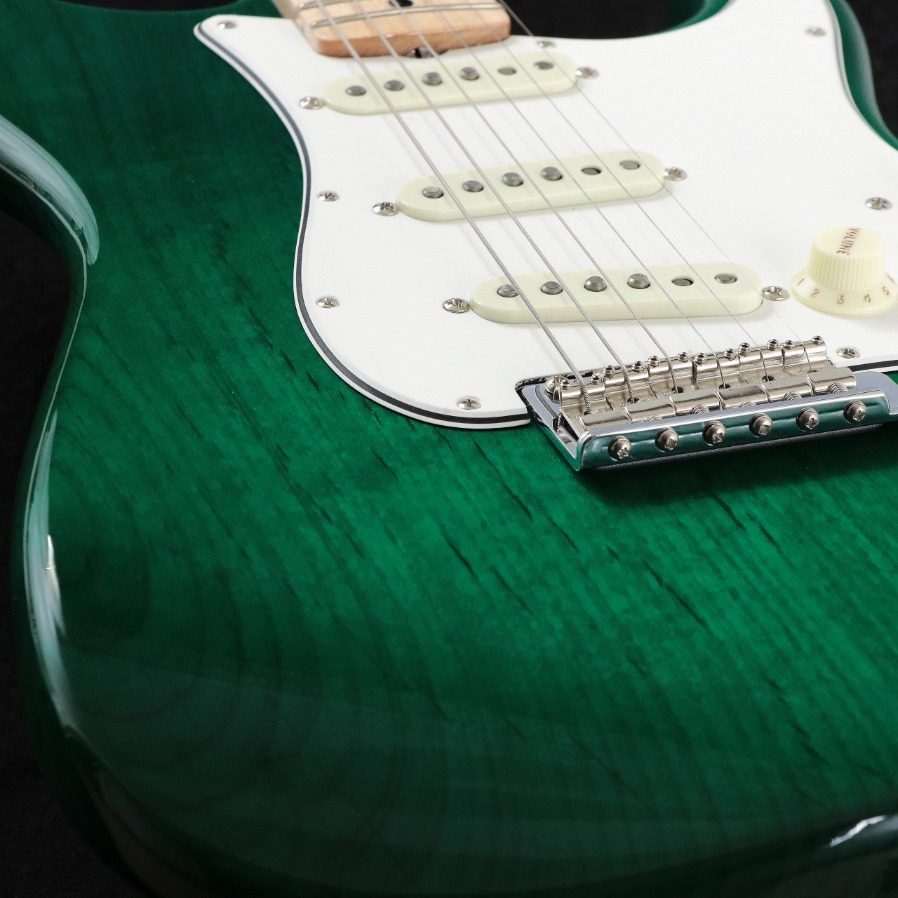 Vintageストラト/美品 Fender Custom Shop / LTD 1965 Stratocaster Maple FB NOS Aged