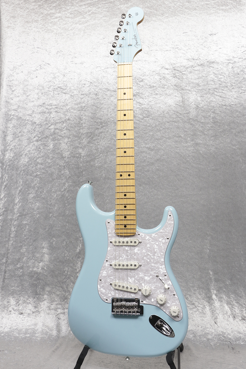 Fender Japan ストラトキャスター Daphne Blue Fender Made in Japan Junior Collection Stratocaster Satin