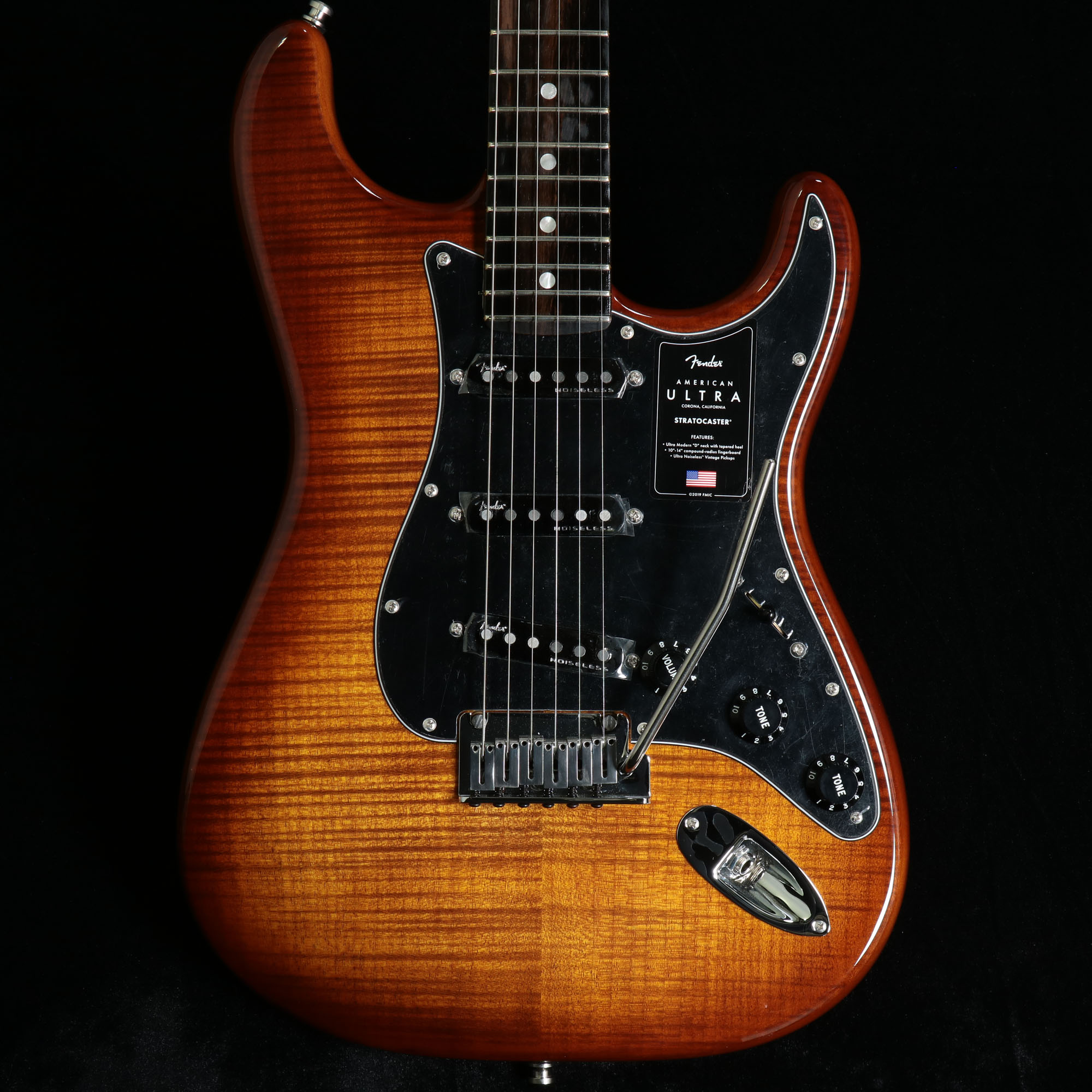 Fender / Limited Edition American Ultra Stratocaster Ebony Fender / Limited Edition American Ultra Stratocaster Ebony