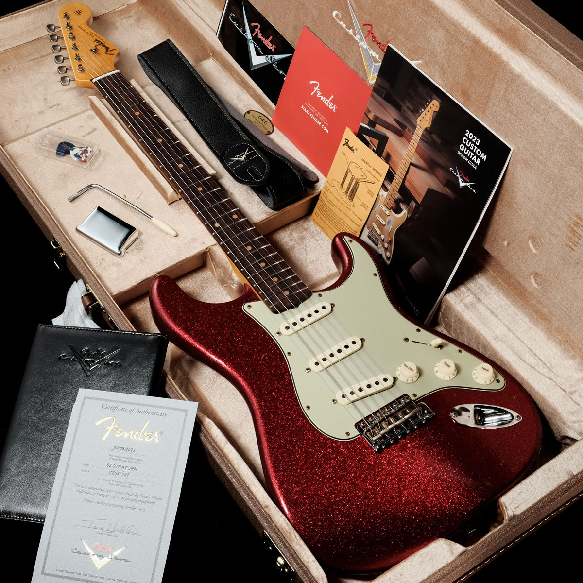 Custom　Journeyman　Relic　】【渋谷店】　CZ547721　Aged　Sparkle【SN　Custom　イシバシ楽器　Stratocaster　Shop　1962　Built　Fender　Red