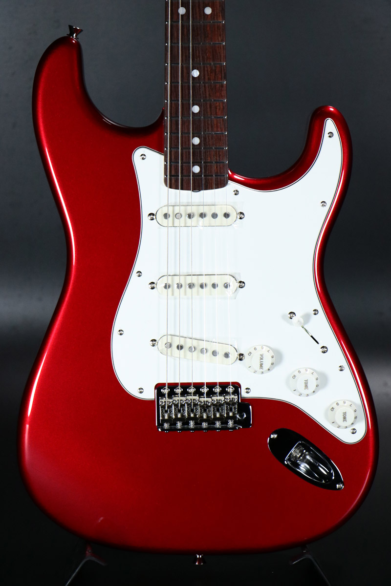 じゃがいも！Fender Stratocaster 0999742920_C_grande.jpg?v=