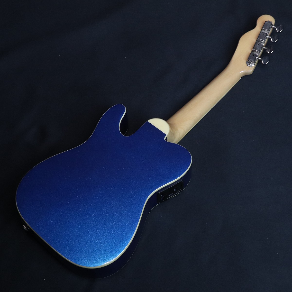 Fender / Fullerton Tele Uke Walnut Fingerboard White