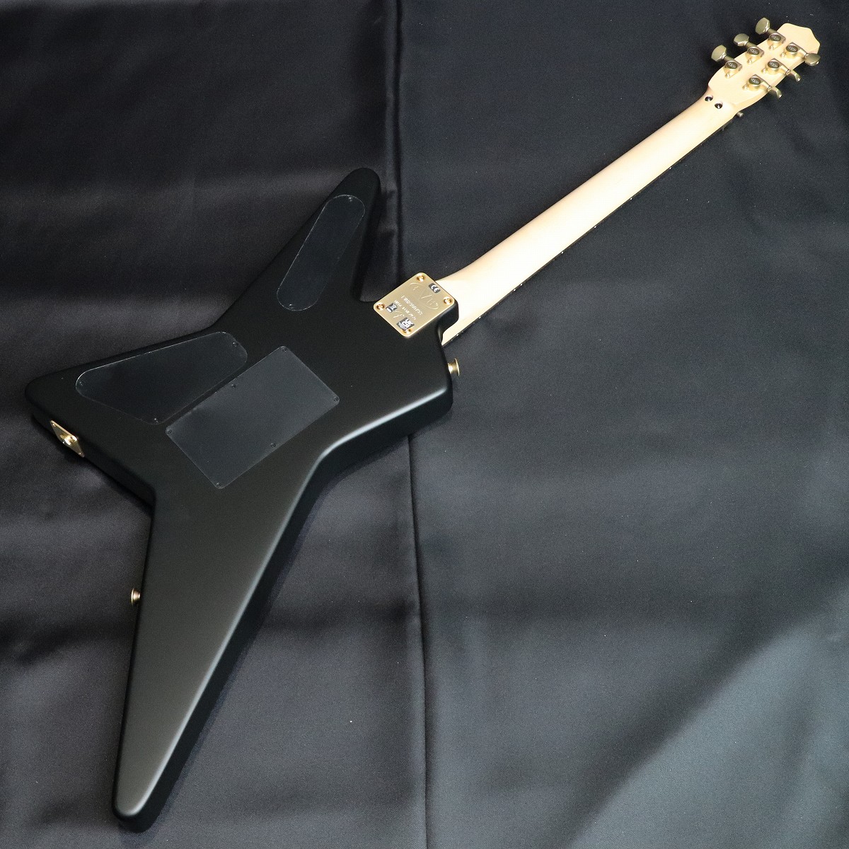 美品】EVH Star Black フロイドローズ／キルスイッチ付 Amazon.com: EVH Star Limited Electric Guitar - Stealth Black