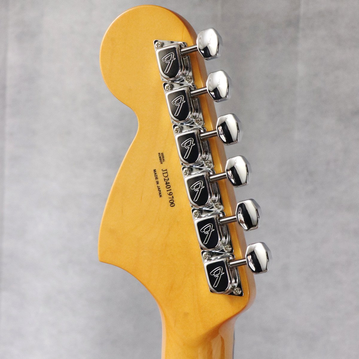 Fender / ISHIBASHI FSR MIJ Traditional Late 60s Stratocaster