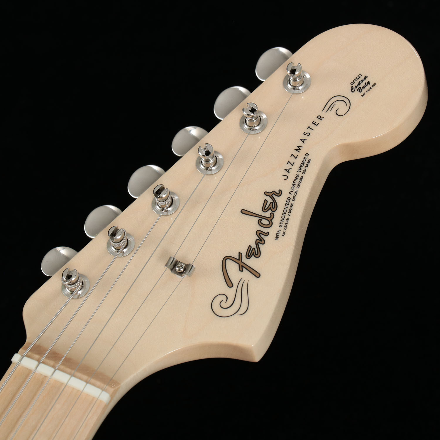 オ*中様 Fender エレキギター アイボリー mt0149188_m.jpg