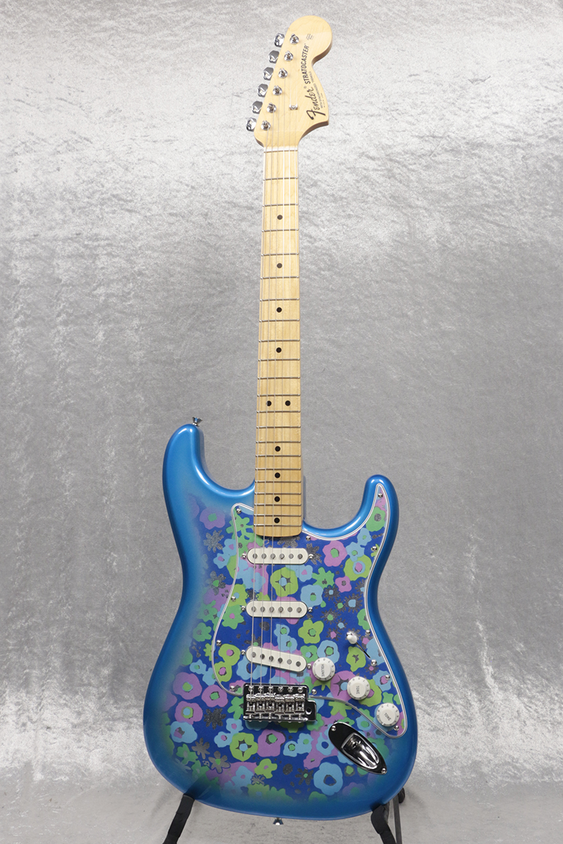 Fender / MIJ Limited Stratocaster Maple Fingerboard Blue