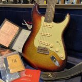 Fender Custom Shop / Limited 1963 Stratocaster Journeyman Relic 3Tone Sunburst SparkleS/N:CZ576168