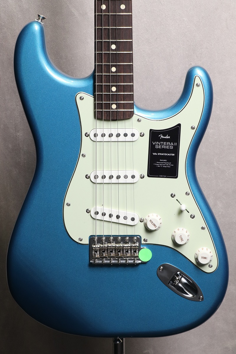 Fender   Vintera II 60s Stratocaster Rosewood Fingerboard Lake Placid Blue (S N:MX23051562)(横浜店)