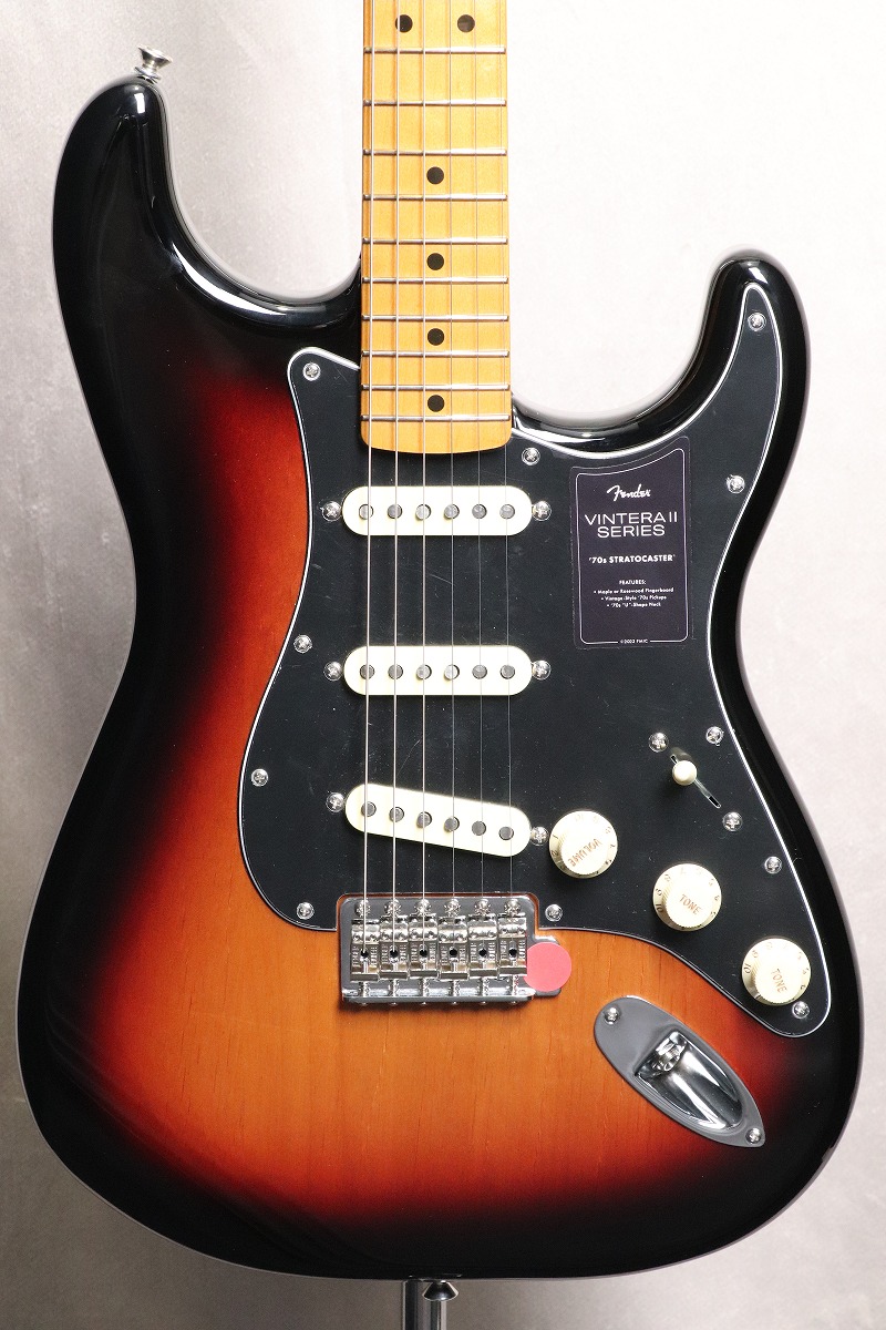 Fender / Vintera II 70s Stratocaster Maple Fingerboard 3-Color