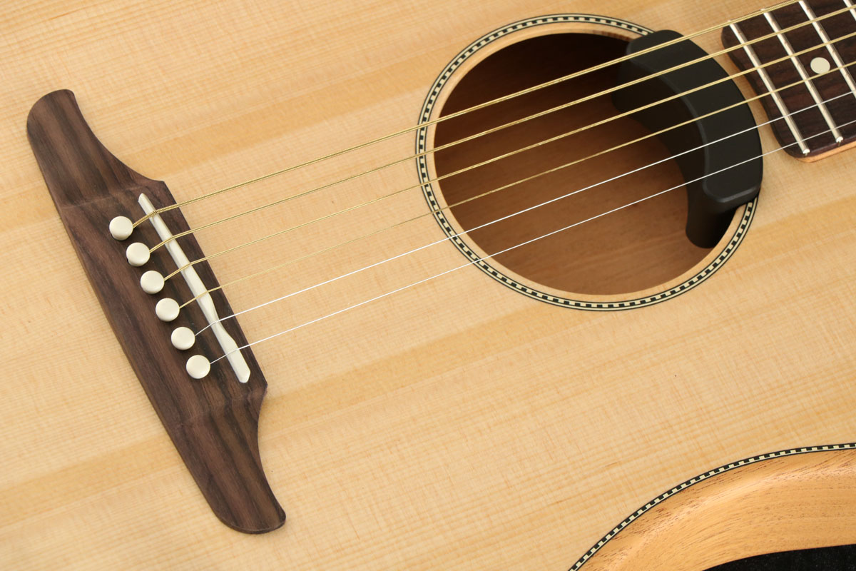 Fender / Highway Series Dreadnought Rosewood Fingerboard
