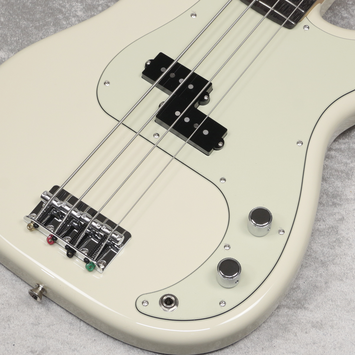 Fender Standard Series エレキギター アイボリー Fender Standard Series Standard Stratocaster (Olympic White