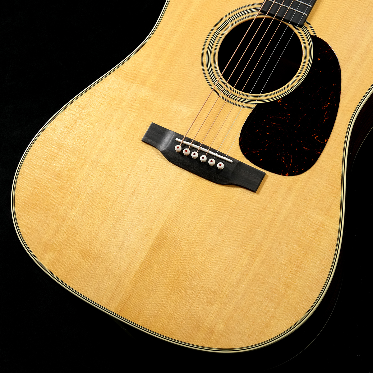 Martin / D-28 Standard - 2025 Natural(重量:1.99kg)【S/N