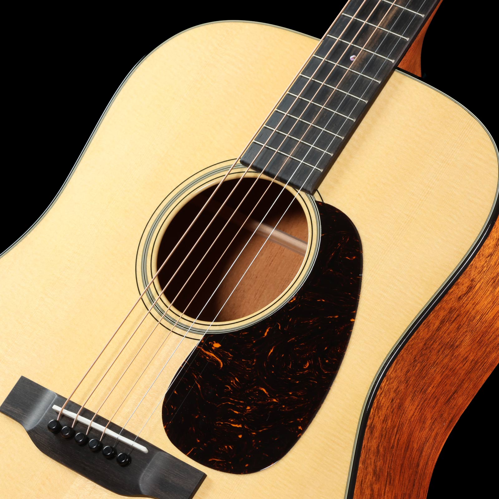 Martin / D-18 Standard 2025年仕様 【S/N：2929350