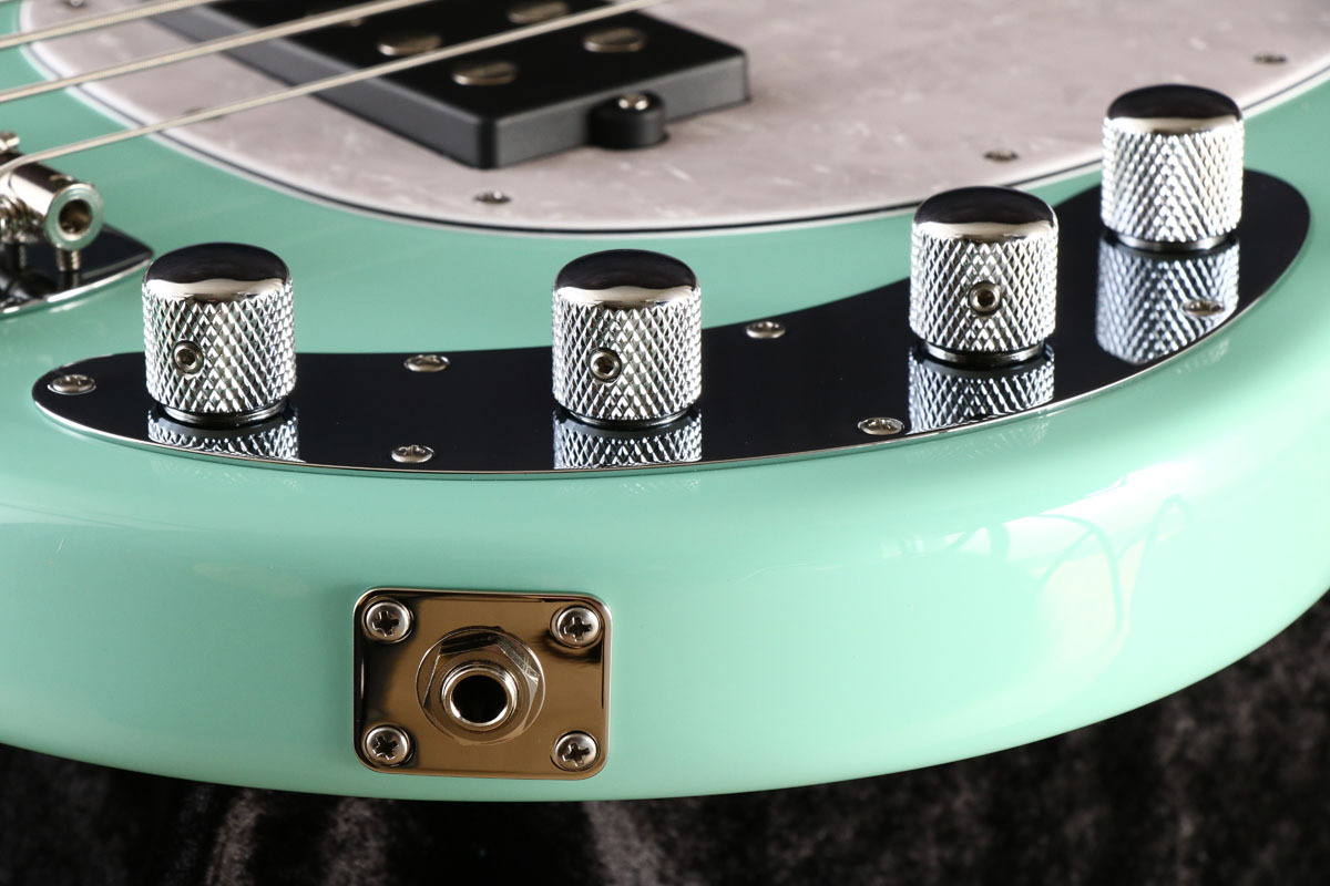 musicman stingray 4弦 Classic StingRay 4 | Basses | Ernie Ball Music Man