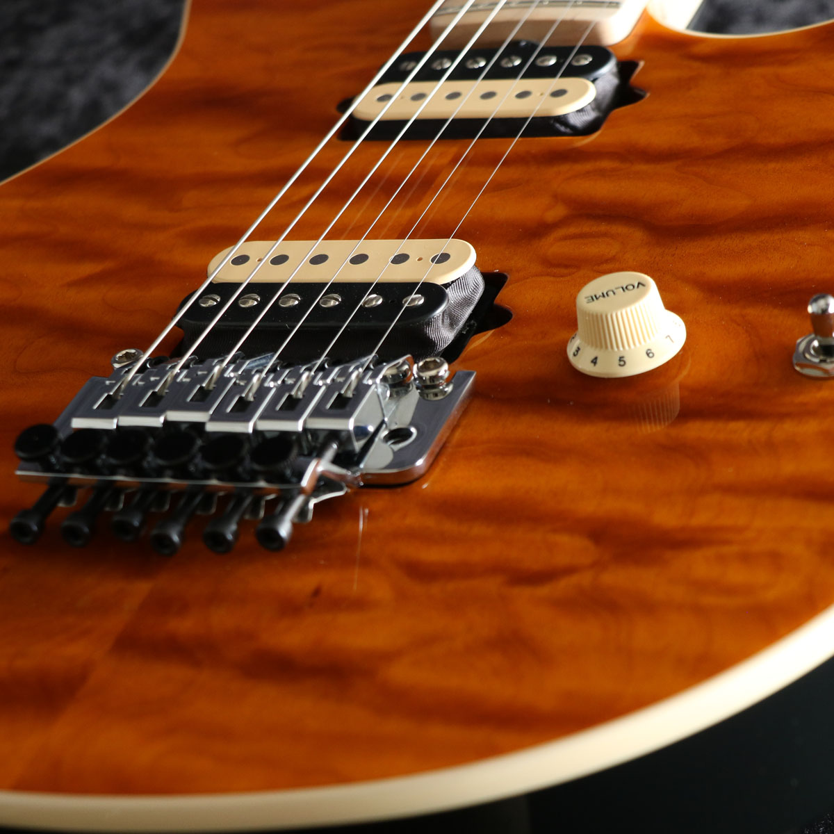 ギター Music Man Axis Axis | Guitars | Ernie Ball Music Man