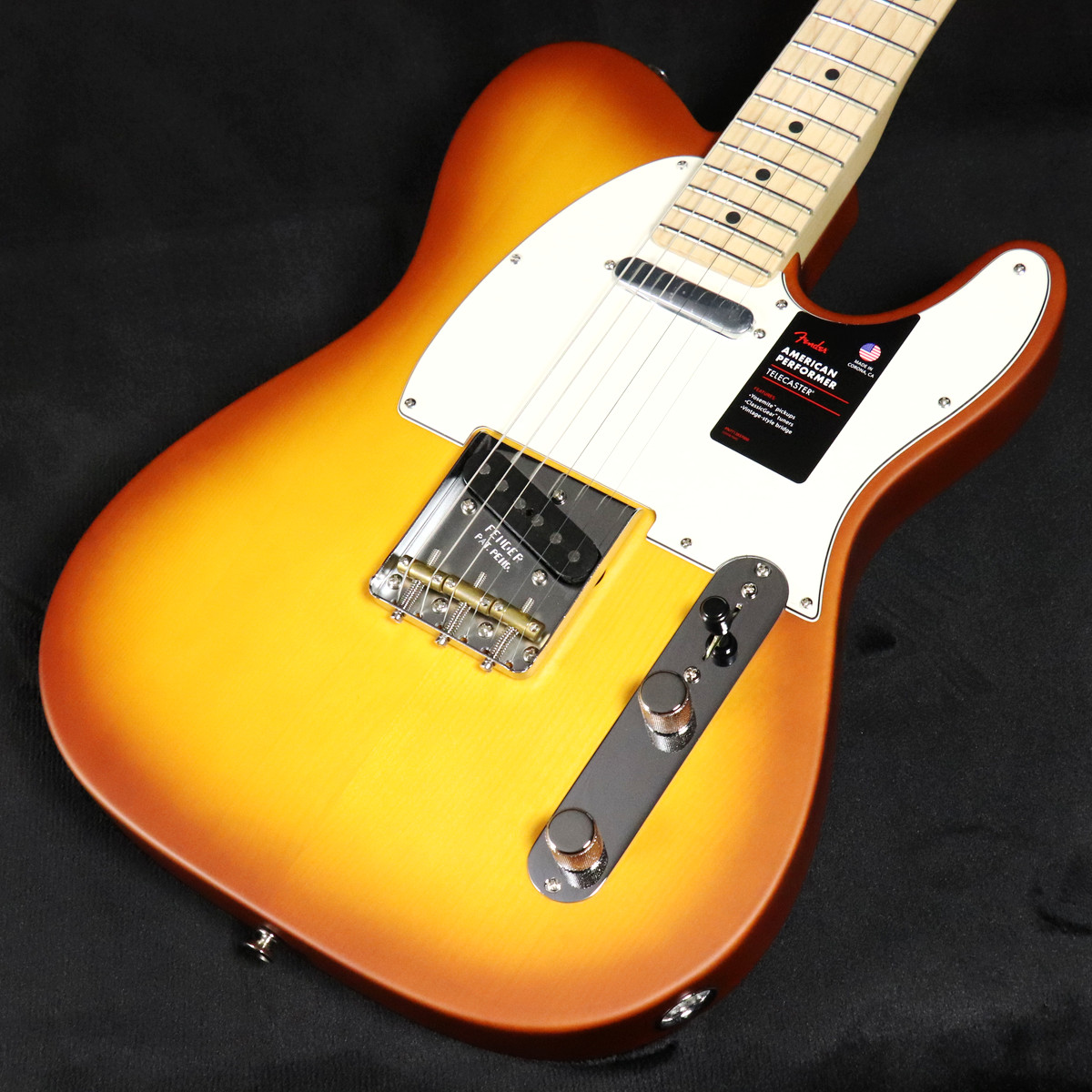 Fender / FSR American<br />
Performer Spruce Telecaster<br />
Maple Fingerboard Honey Burst...