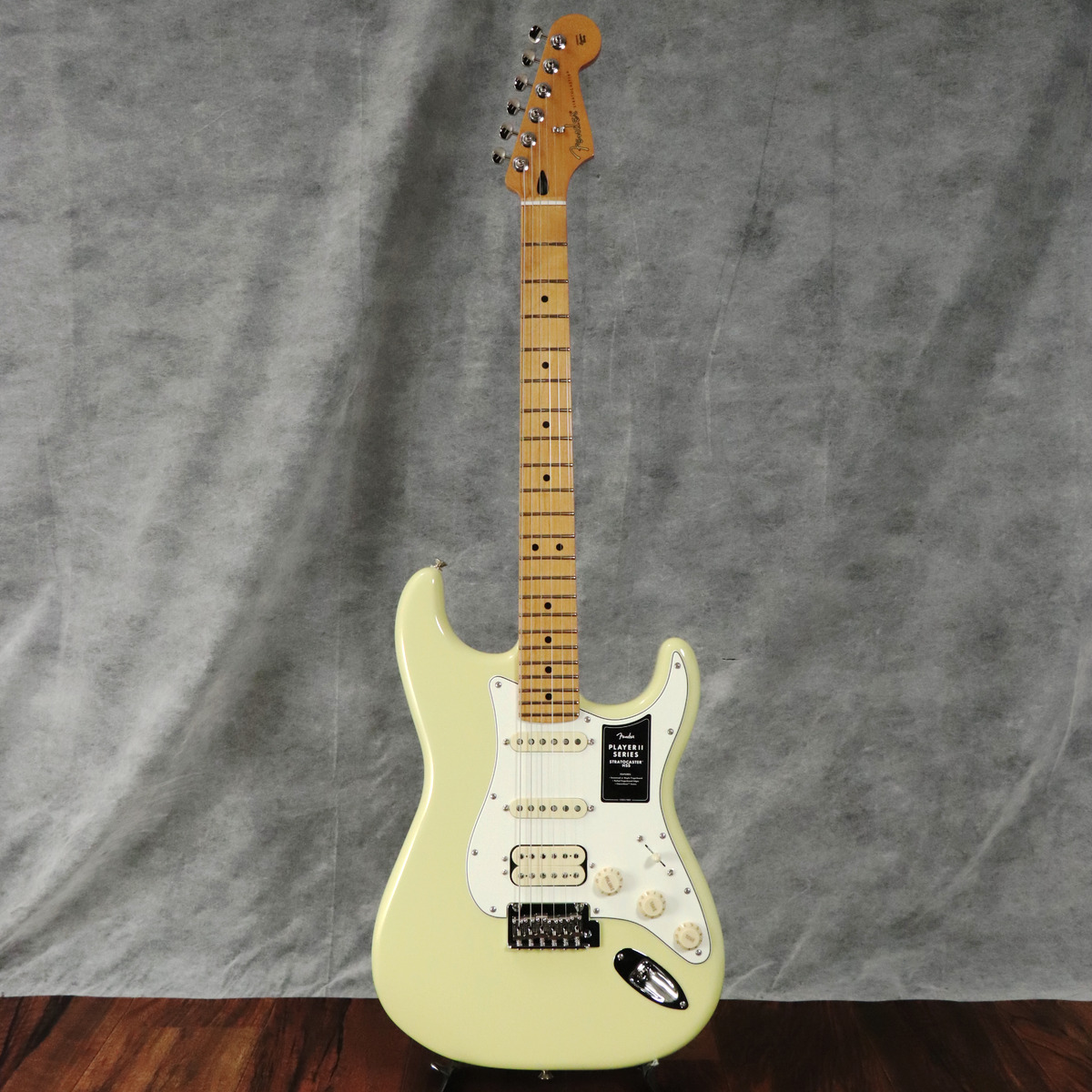 Fender Mexico / Player II Stratocaster HSS Maple Fingerboard
