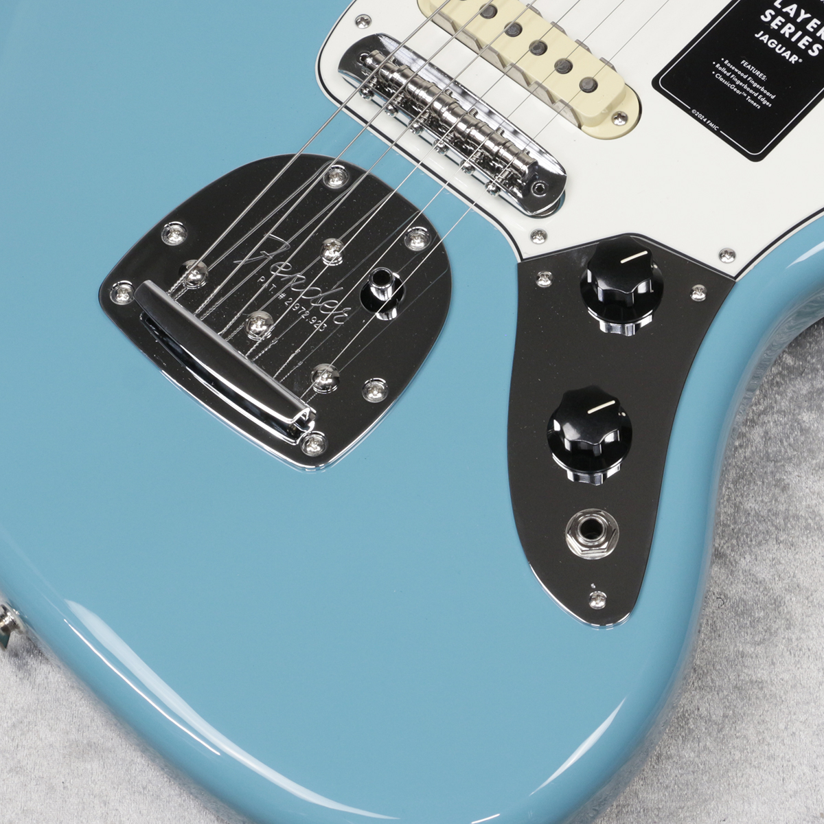 Fender / Player II Jaguar Rosewood Fingerboard Aquatone Blue Fender / Player II Jaguar Rosewood Fingerboard Aquatone Blue